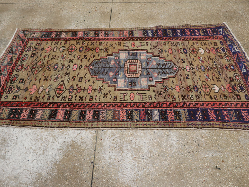 Vintage Persian Hamadan Rug, No.26284 - Staging