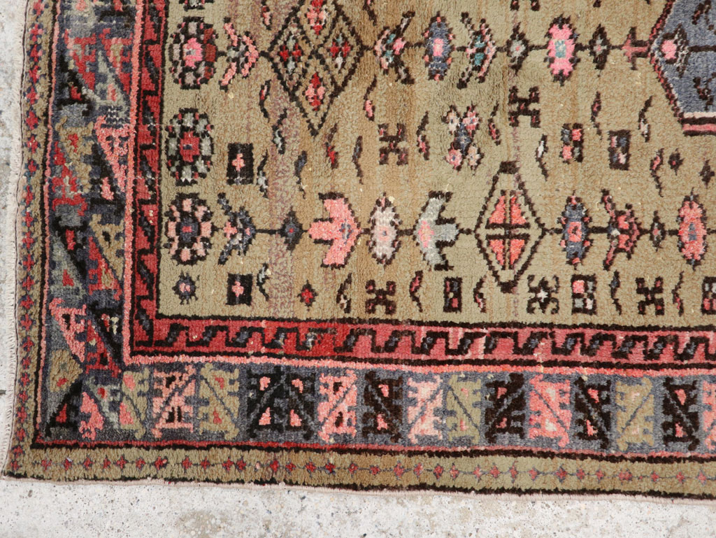 Vintage Persian Hamadan Rug, No.26284 - Staging