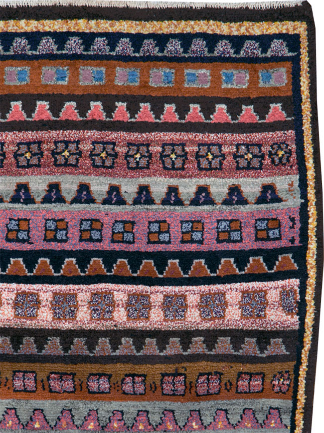 Vintage Persian Gabbeh Rug, No.26286 - Staging