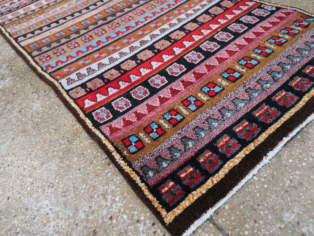 Vintage Persian Gabbeh Rug, No.26286 - Staging