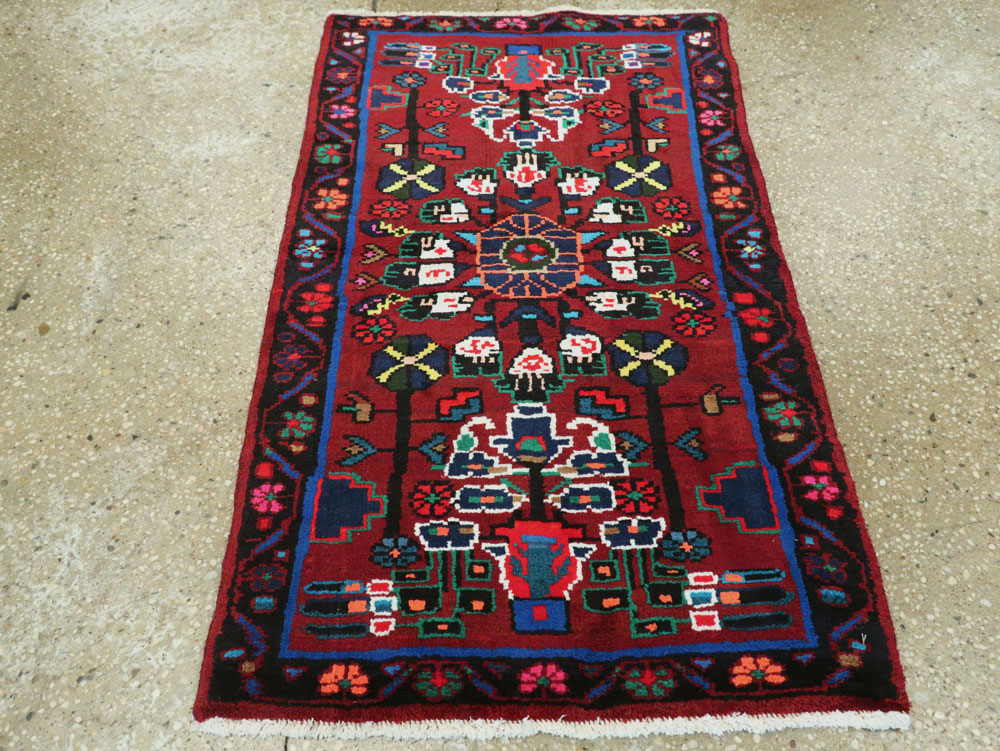 Vintage Persian Hamadan Rug, No.26290 - Staging