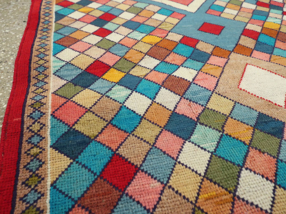 Vintage Persian Mahal Rug, No.26302 - Staging