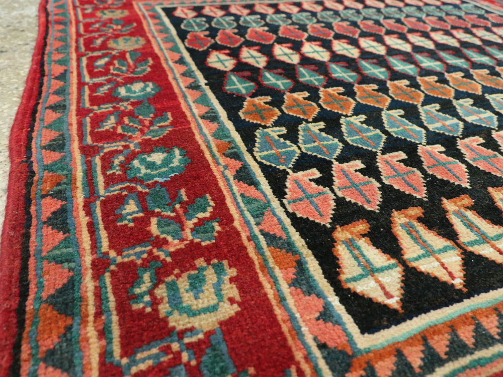 Vintage Persian Mahal Square Rug, No.26305 - Staging