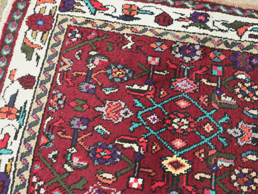 Vintage Persian Hamadan Rug, No.26306 - Staging