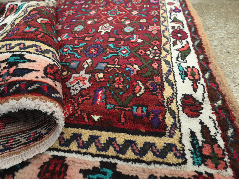 Vintage Persian Hamadan Rug, No.26306 - Staging