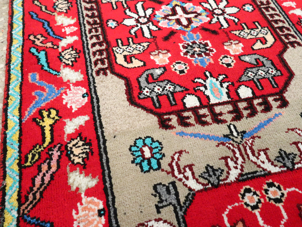 Vintage Persian Mahal Small Runner, No.26317 - Staging