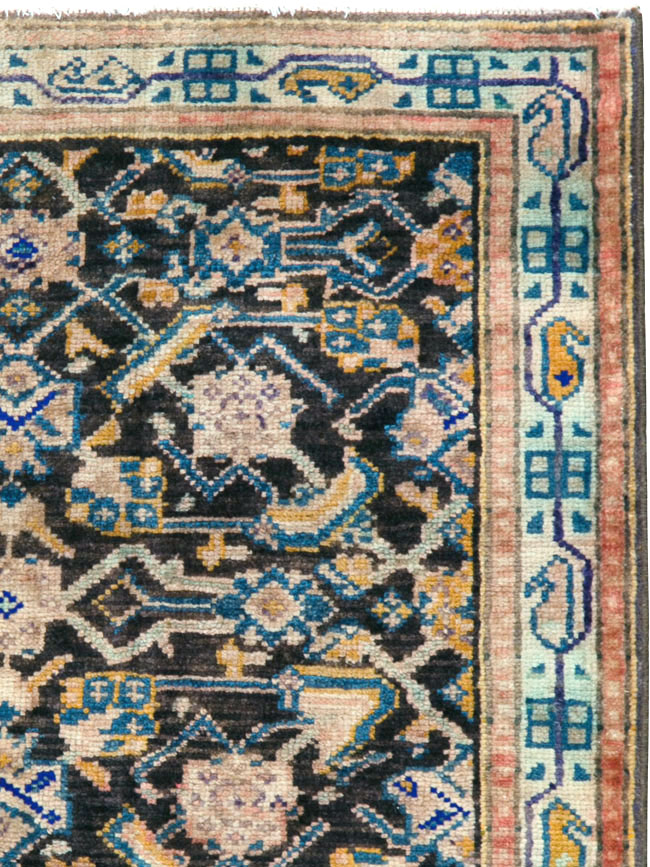 Vintage Persian Tabriz Rug, No.26346 - Staging