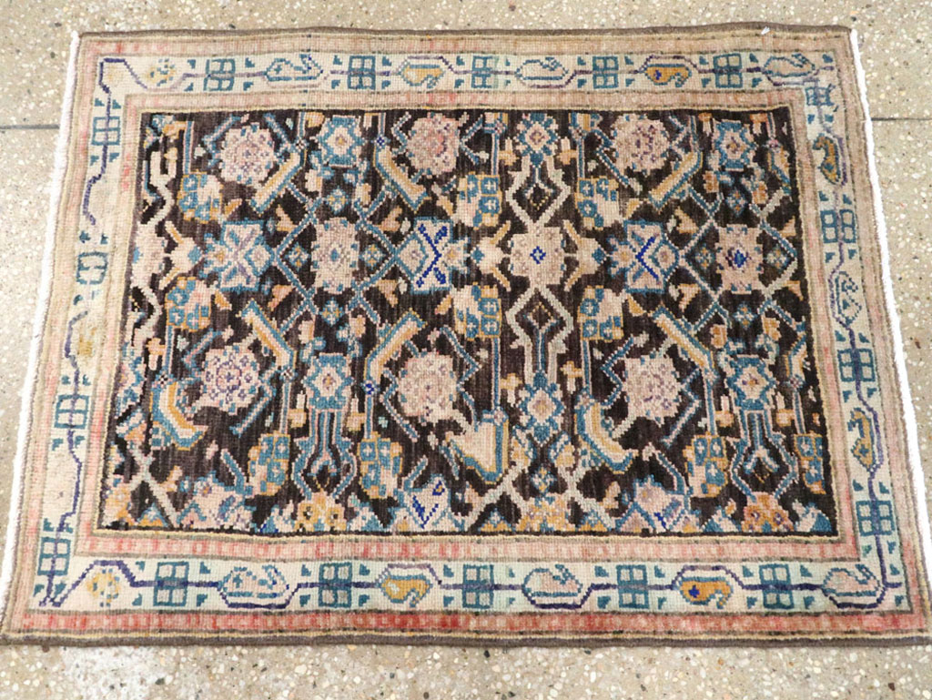Vintage Persian Tabriz Rug, No.26346 - Staging
