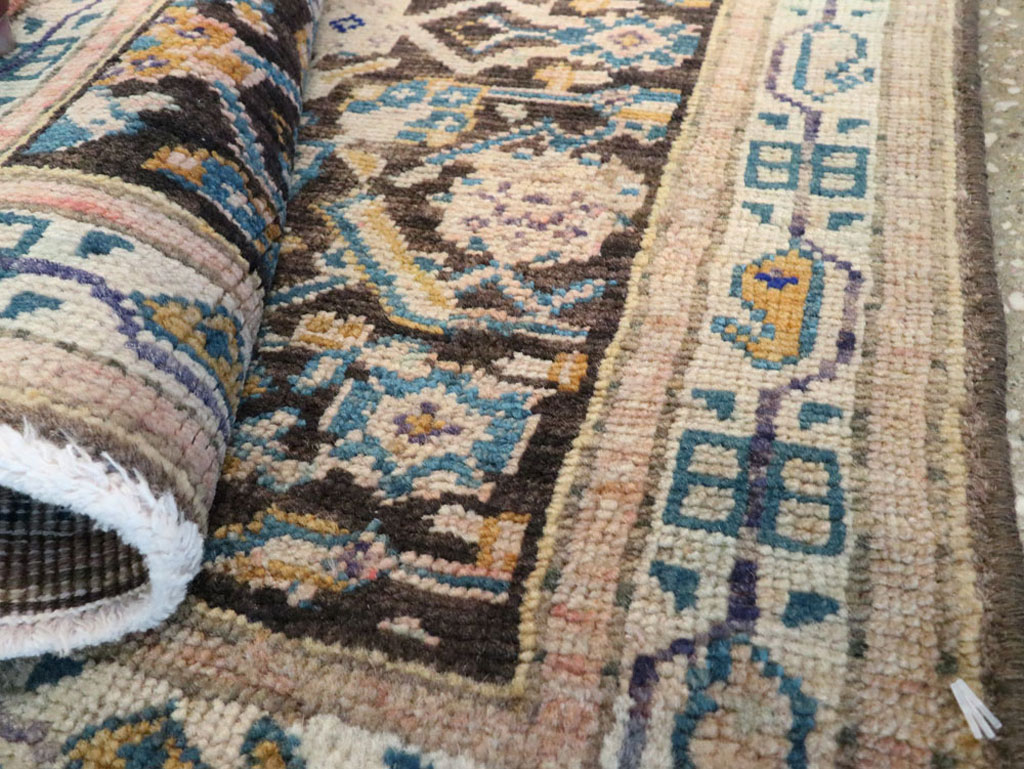 Vintage Persian Tabriz Rug, No.26346 - Staging