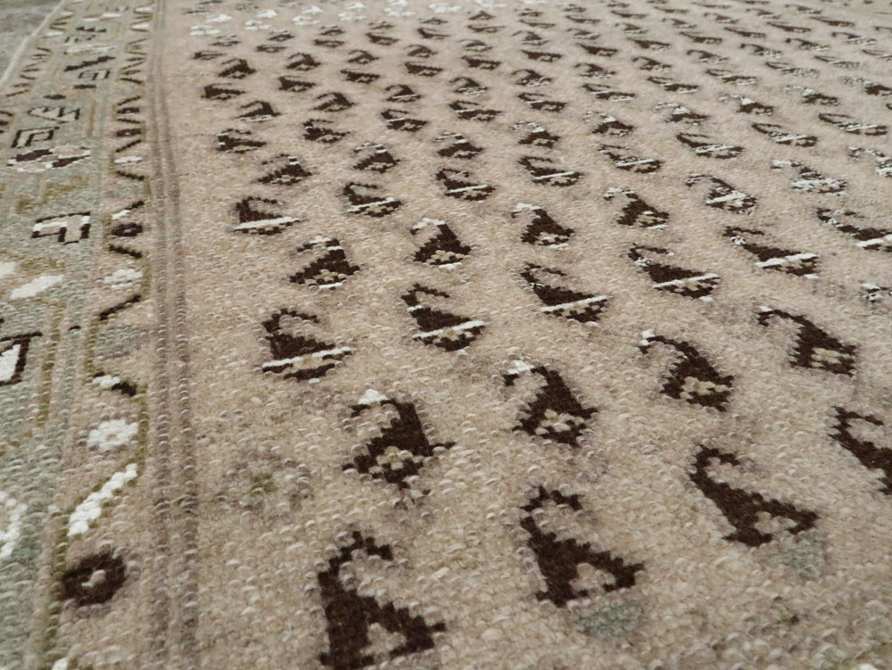 Vintage Persian Malayer Rug, No.26373 - Staging