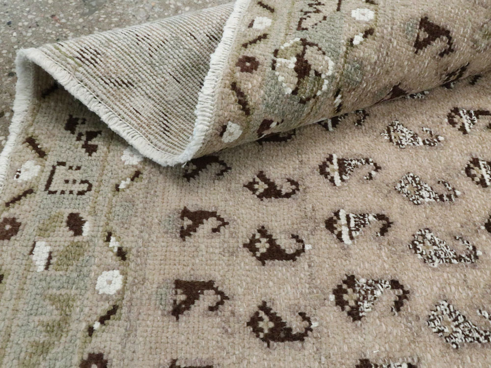 Vintage Persian Malayer Rug, No.26373 - Staging