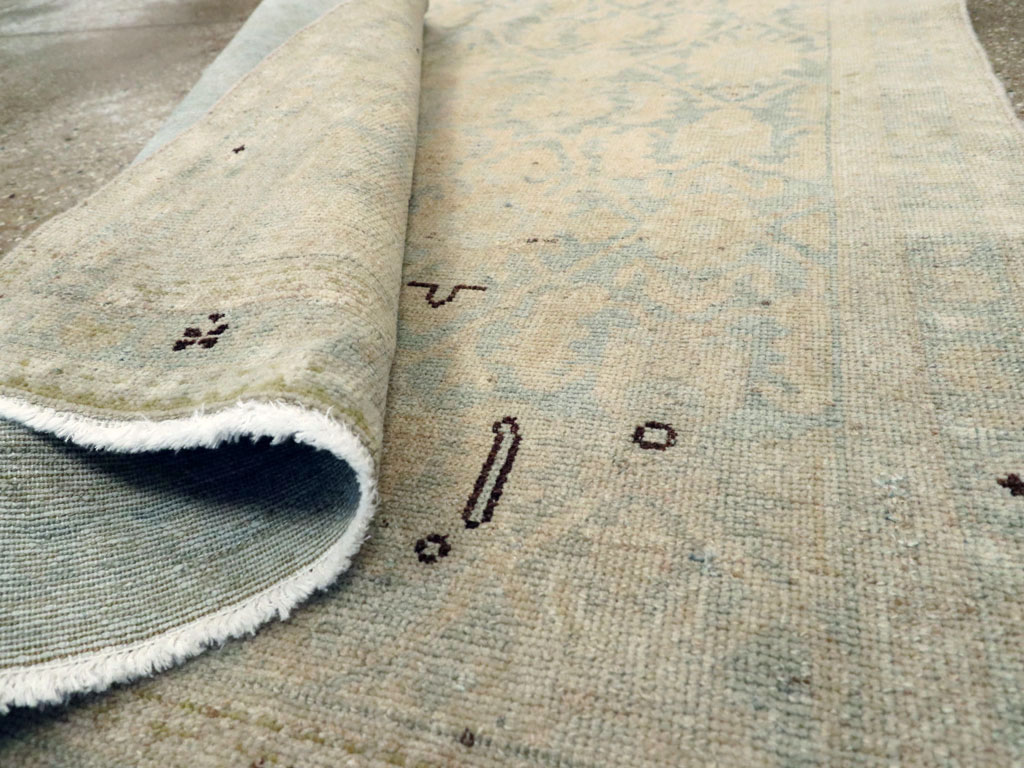 Vintage Persian Malayer Throw Rug, No.26408 - Staging