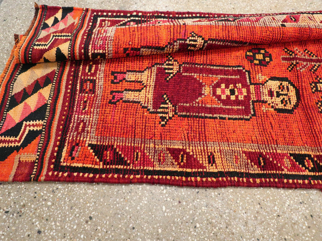 Vintage Anatolian Pictorial Runner, No.26447 - Staging