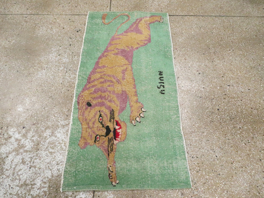 Vintage Turkish Anatolian Pictorial Throw Rug, No.26451 - Staging