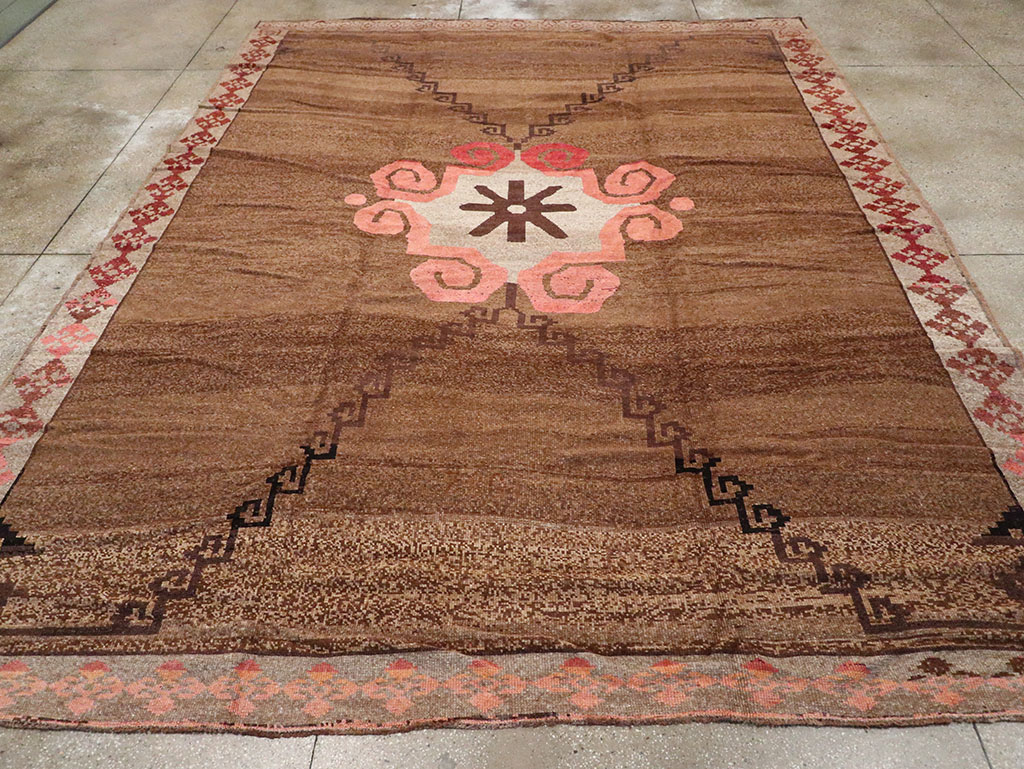 Vintage Turkish Anatolian Carpet, No.26468 - Staging
