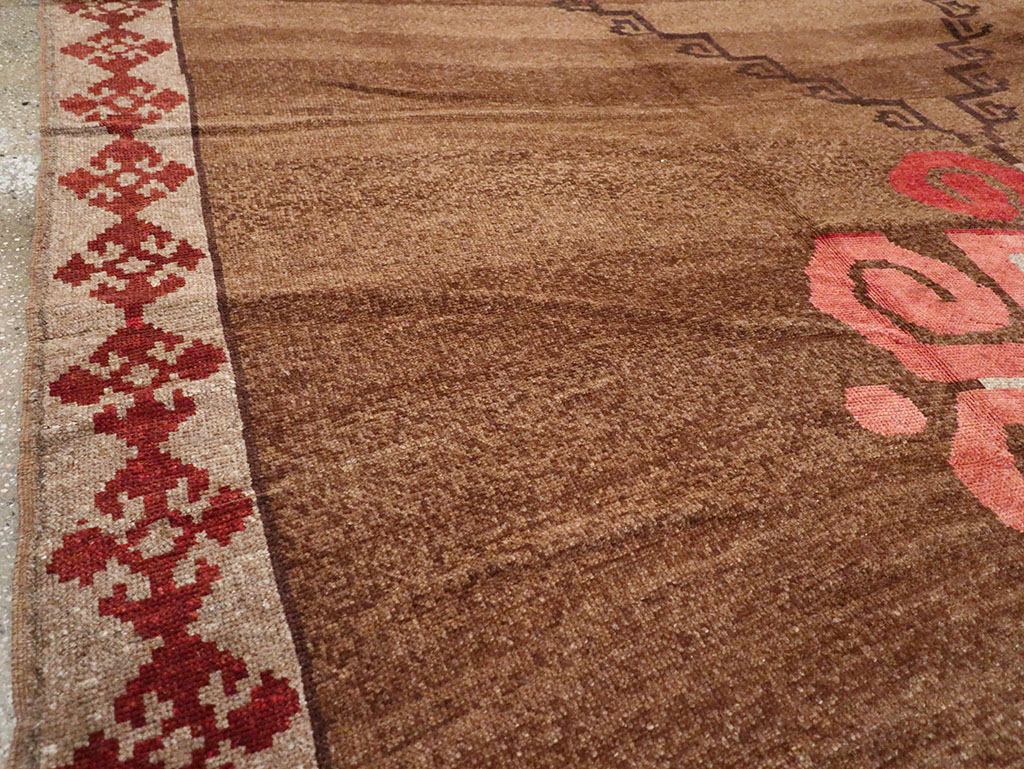 Vintage Turkish Anatolian Carpet, No.26468 - Staging