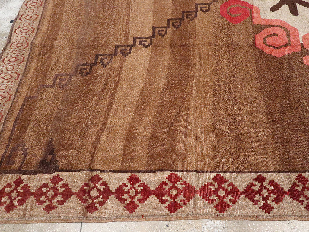 Vintage Turkish Anatolian Carpet, No.26468 - Staging
