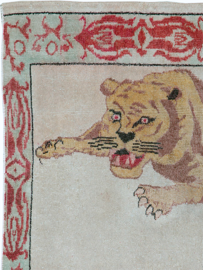 Vintage Pictorial Anatolian Rug, No.26479 - Staging