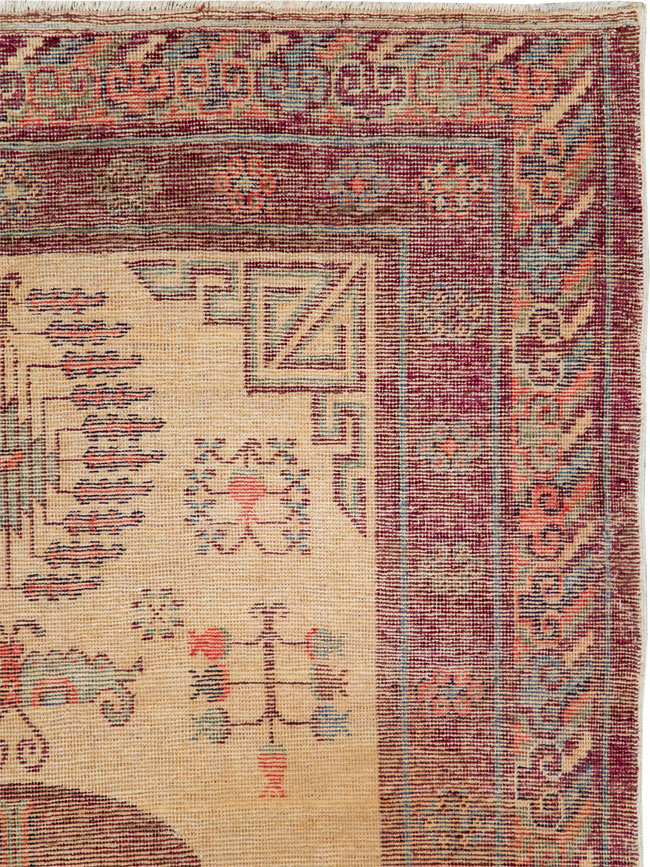 Antique East Turkestan Khotan Rug, No.26484 - Staging