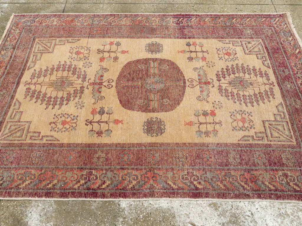 Antique East Turkestan Khotan Rug, No.26484 - Staging