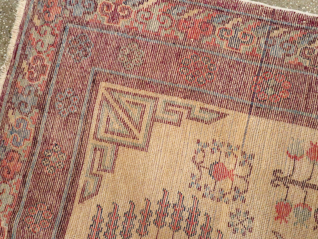 Antique East Turkestan Khotan Rug, No.26484 - Staging