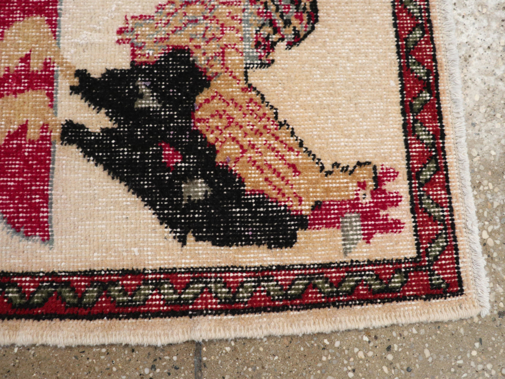 Vintage Pictorial Anatolian Rug, No.26489 - Staging