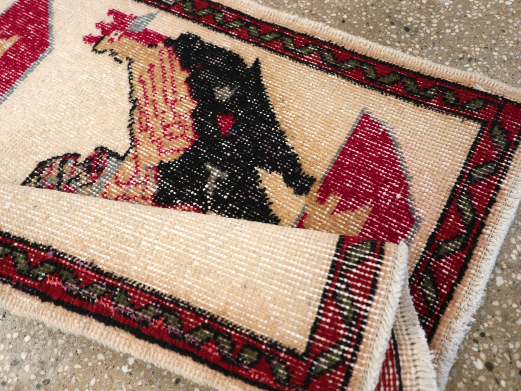 Vintage Pictorial Anatolian Rug, No.26489 - Staging