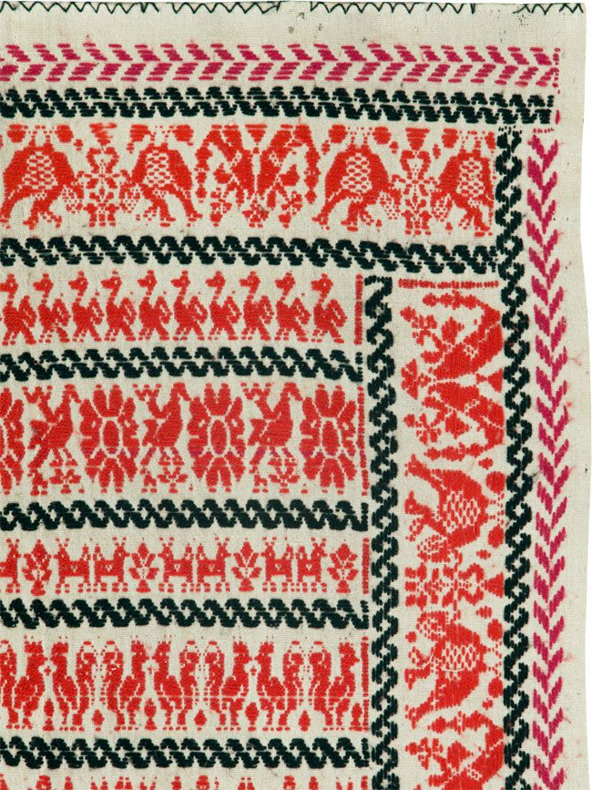 Vintage Spanish Textile, No.26517 - Staging