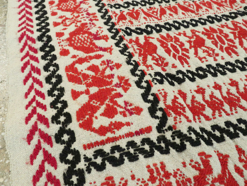 Vintage Spanish Textile, No.26517 - Staging