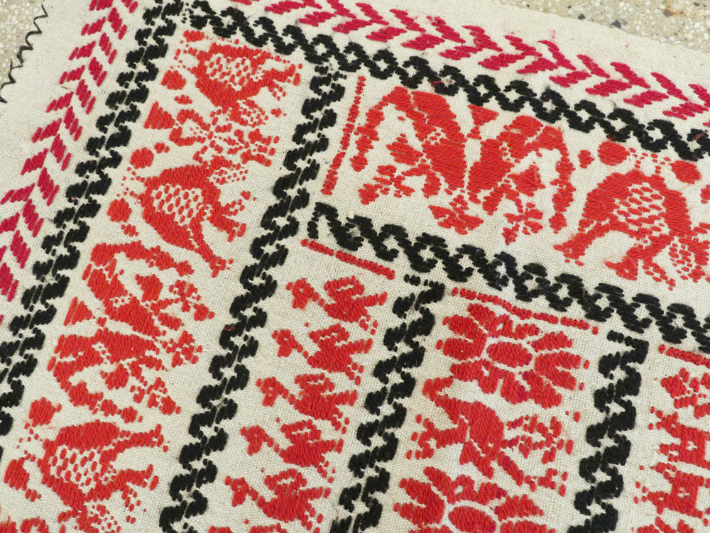 Vintage Spanish Textile, No.26517 - Staging