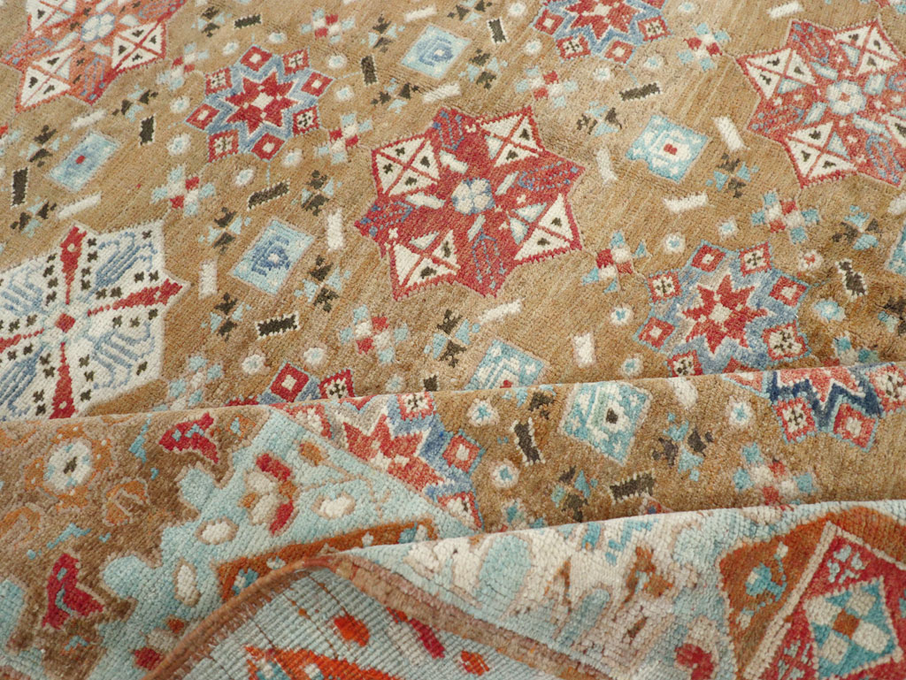 Vintage Turkish Anatolian Accent Carpet, No.26518 - Staging