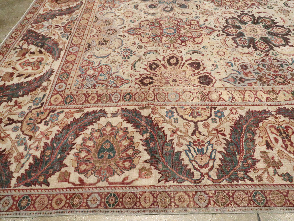 Antique Persian Sultanabad Carpet, No.26536 - Staging