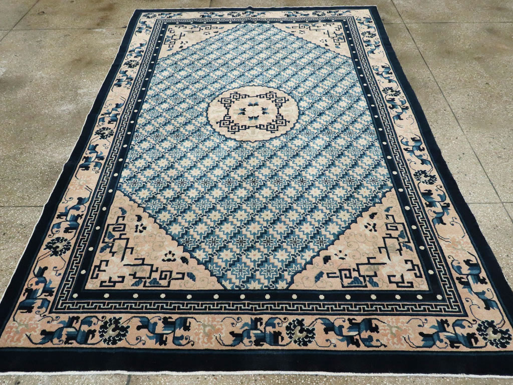 Vintage Chinese Peking Rug, No.26542 - Staging