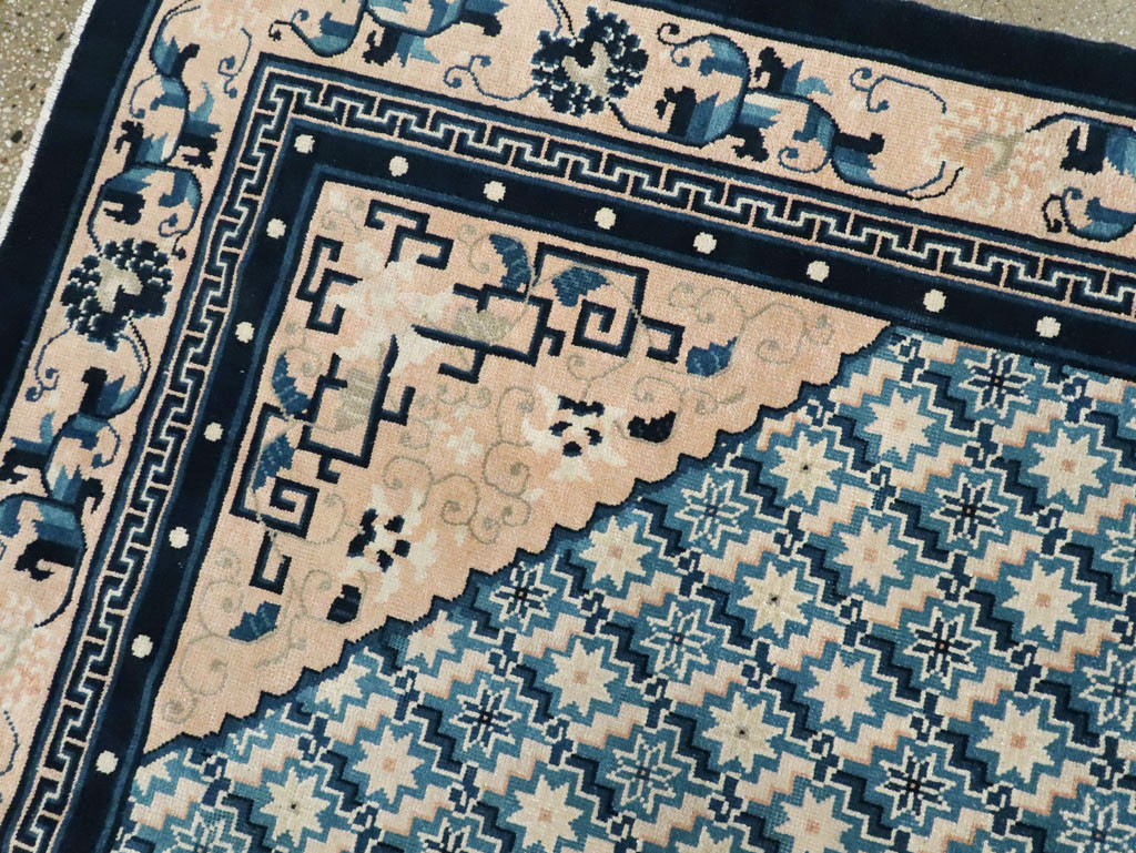 Vintage Chinese Peking Rug, No.26542 - Staging