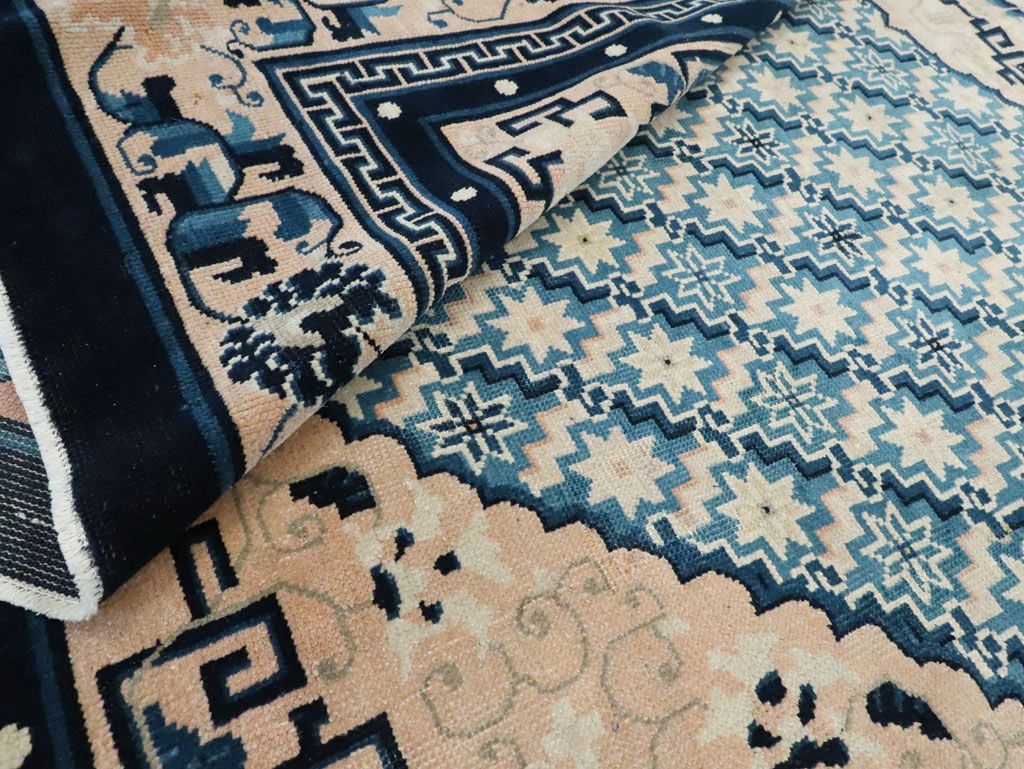 Vintage Chinese Peking Rug, No.26542 - Staging