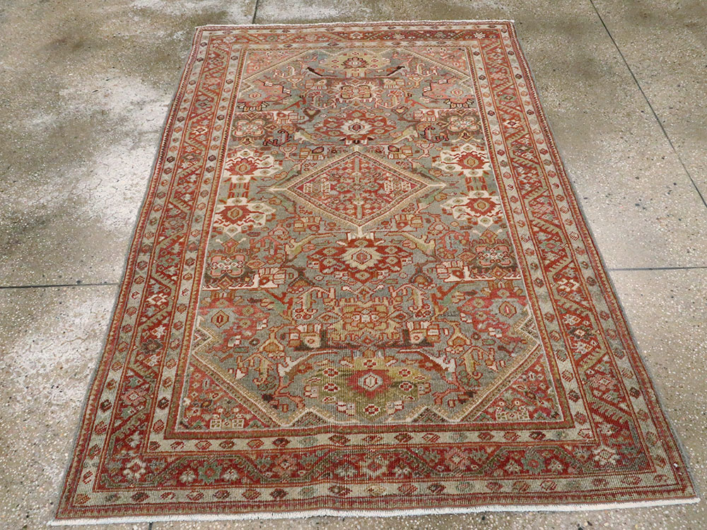Antique Persian Mahal Rug, No.26555 - Staging
