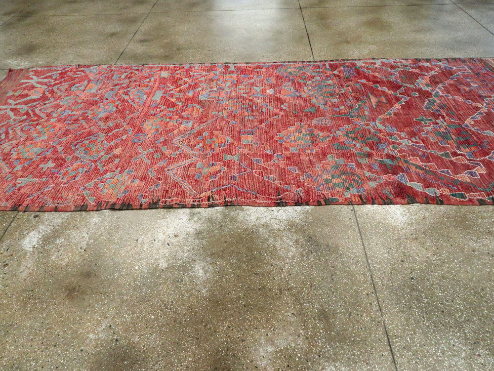 Vintage Moroccan Rug, No.26653 - Staging