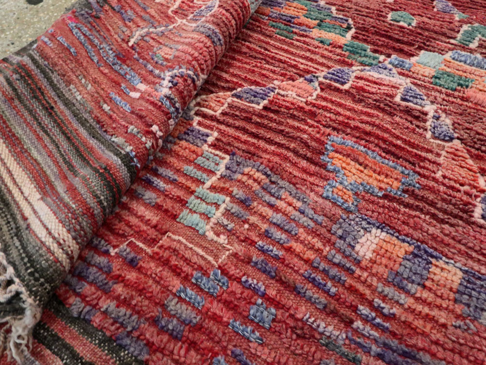 Vintage Moroccan Rug, No.26653 - Staging