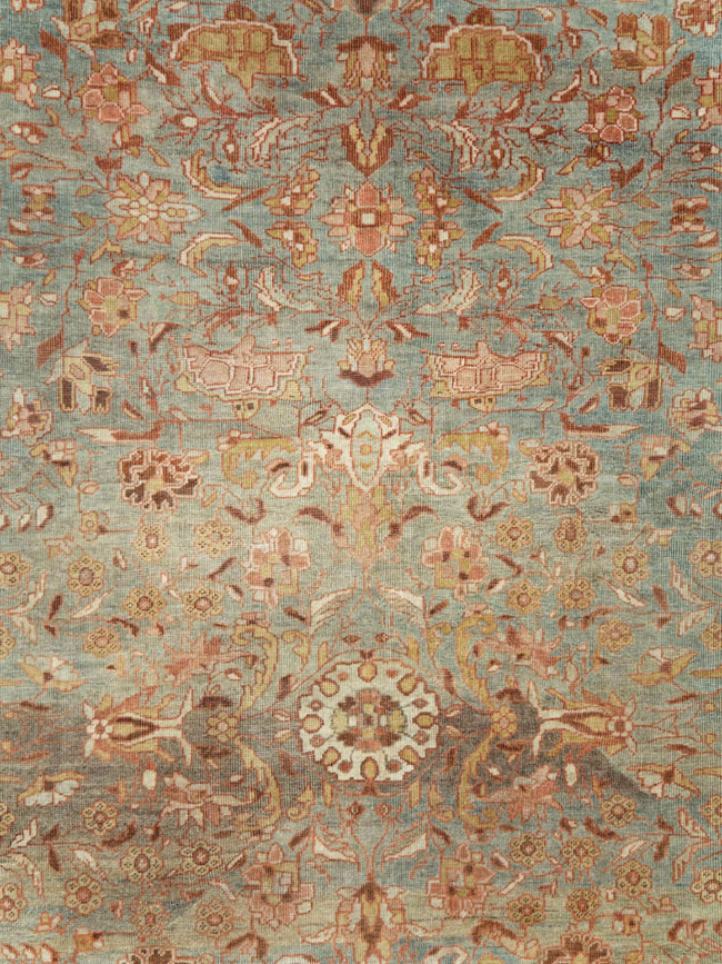 Antique Persian Mahal Carpet, No.26668 - Staging