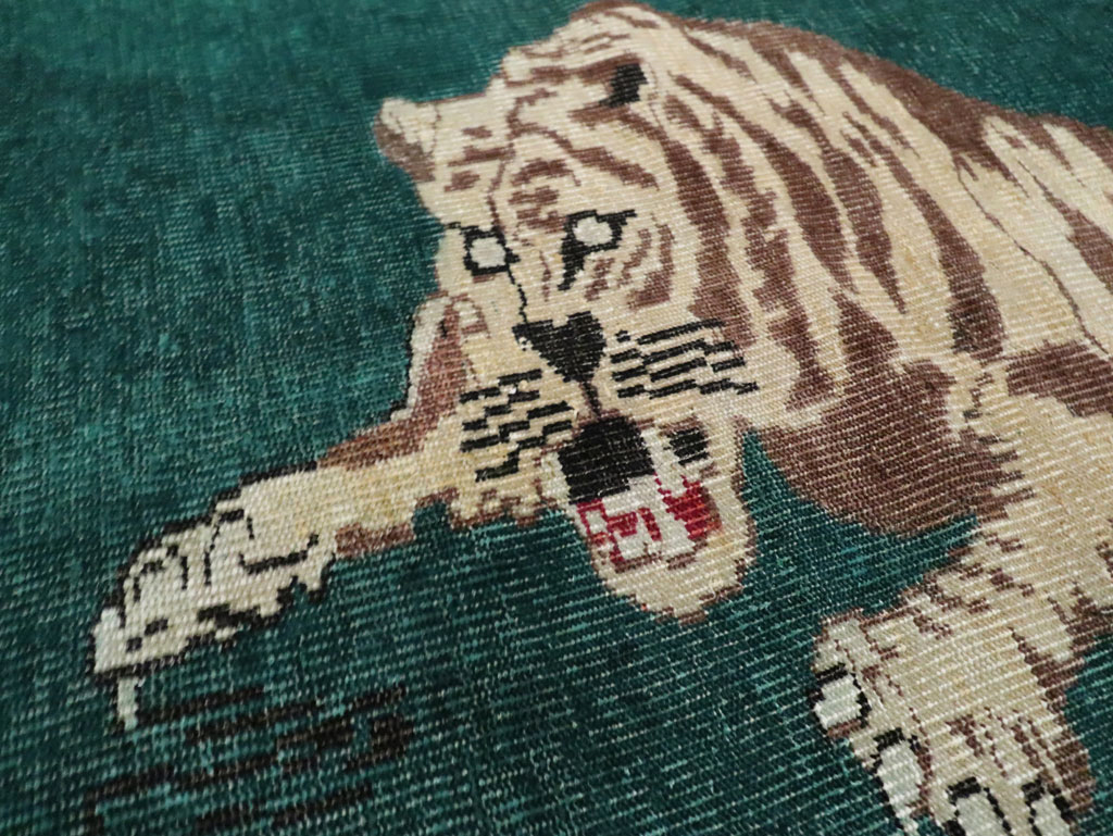 Vintage Pictorial Anatolian Rug, No.26669 - Staging