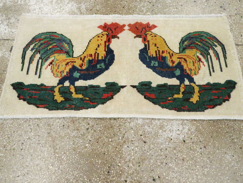 Vintage Turkish Anatolian Pictorial Throw Rug, No.26670 - Staging