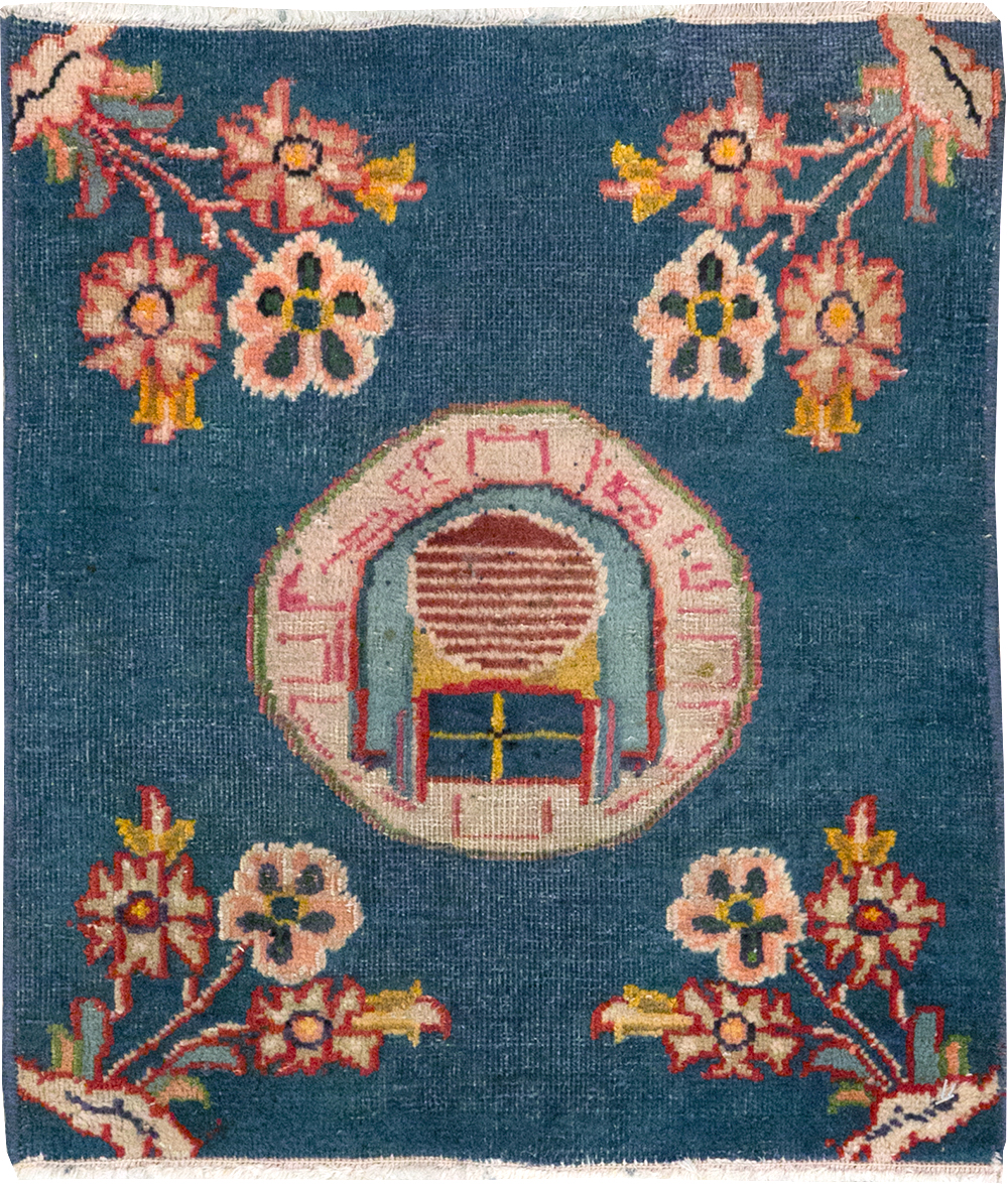 Vintage Persian Mashad Pictorial Throw Rug (Pair: 2 of 2), No.26681 - Staging