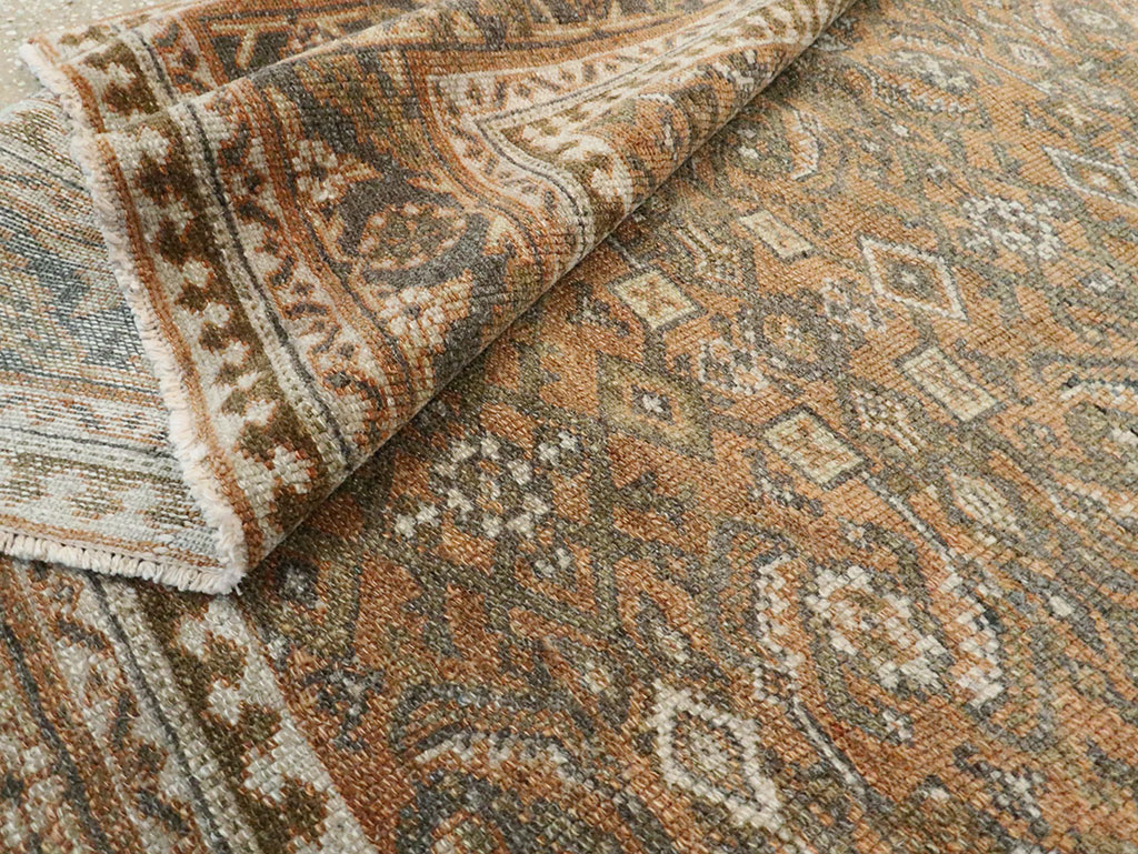 Antique Persian Mahal Carpet, No.26696 - Staging