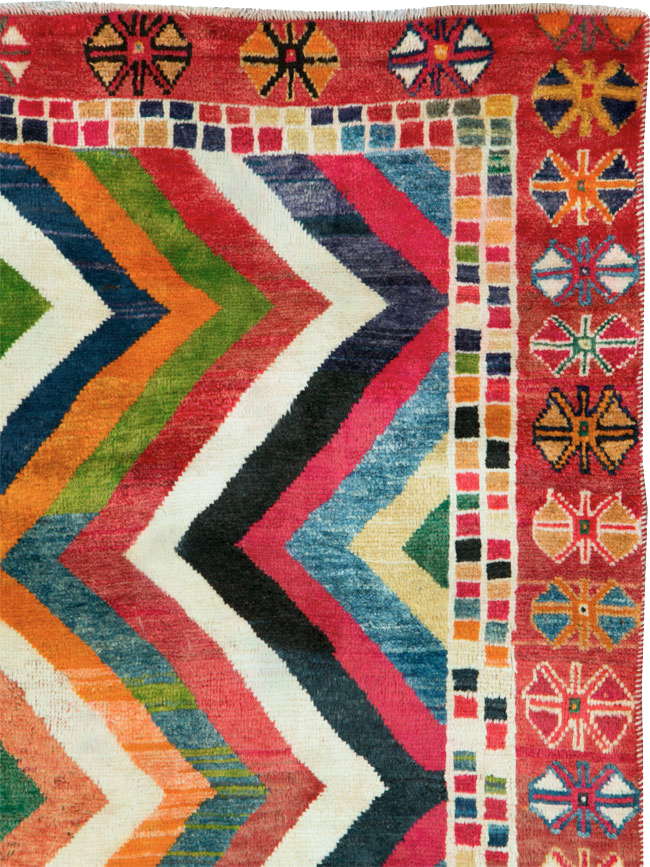 Vintage Persian Gabbeh Rug, No.26701 - Staging