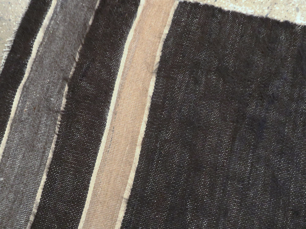 Vintage Turkish Mohair Accent Rug, No.26734 - Staging