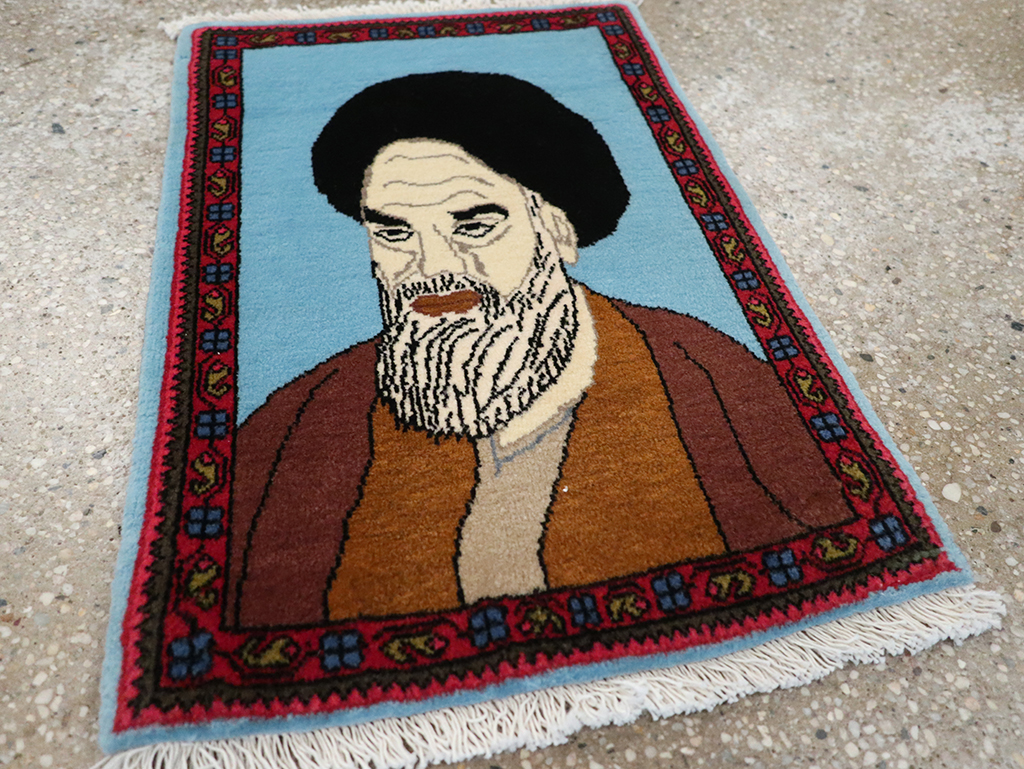 Vintage Persian Mahal Pictorial Rug, No.26744 - Staging
