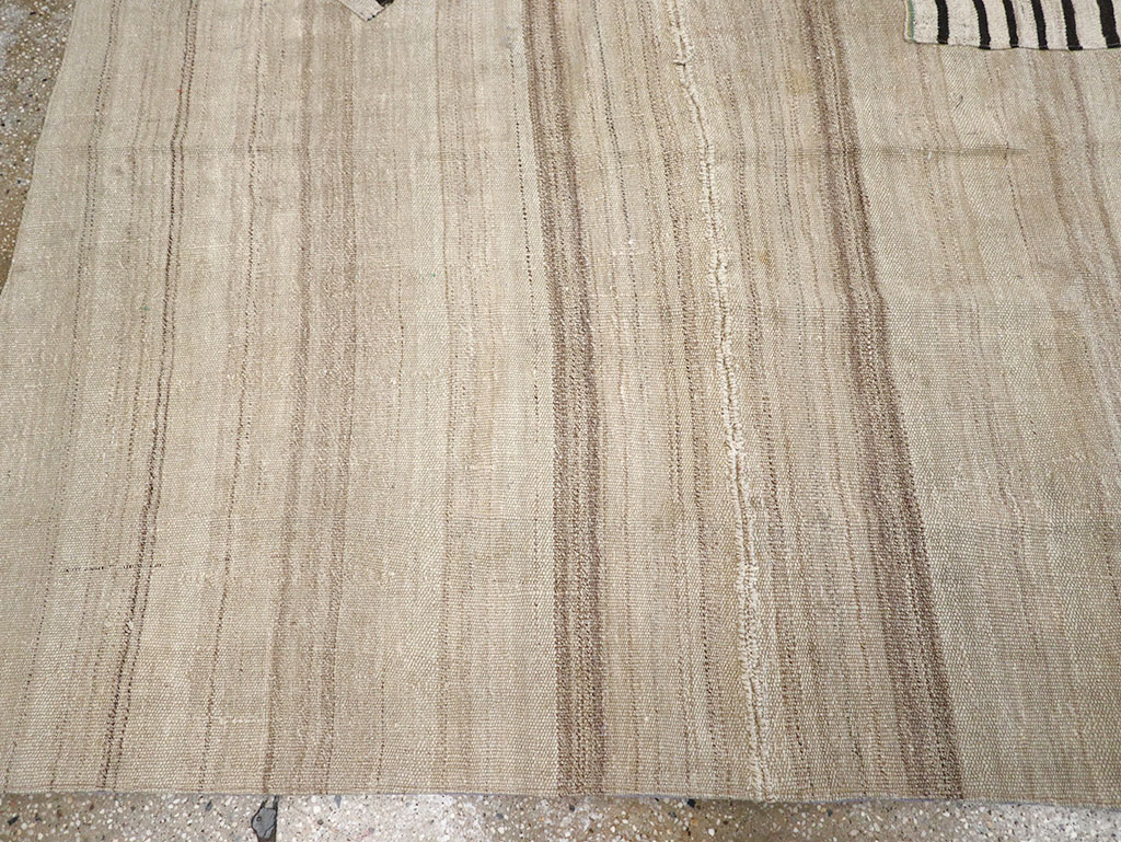 Vintage Persian Flatweave Kilim Accent Rug, No.26757 - Staging