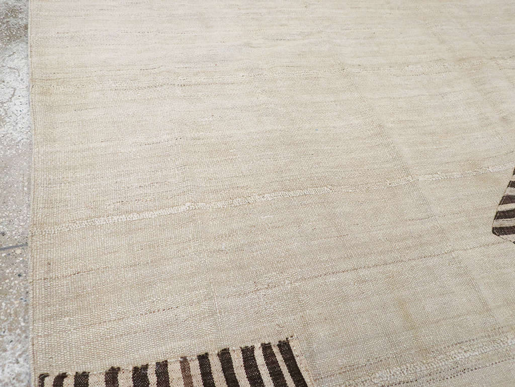 Vintage Persian Flatweave Kilim Accent Carpet, No.26758 - Staging