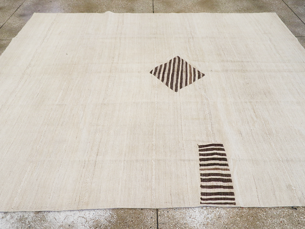 Vintage Persian Flatweave Kilim Accent Carpet, No.26758 - Staging