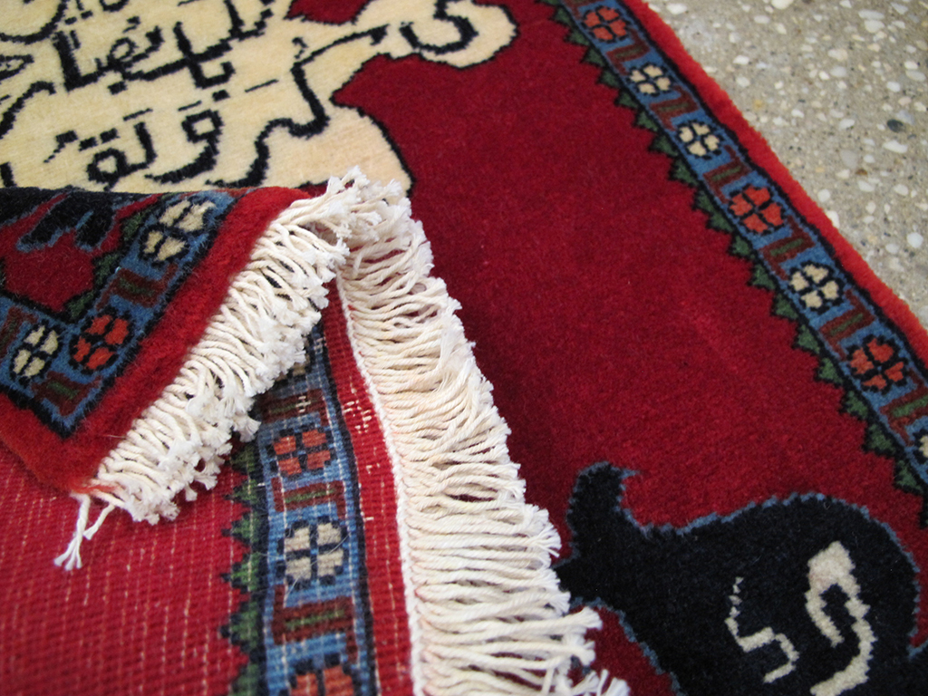 Vintage Persian Kashan Pictorial Rug, No.26765 - Staging